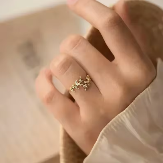 Sterling Branch Sparkle Ring