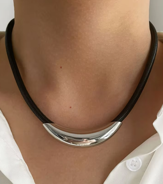 Gold Tube Leather Rope Choker Necklace