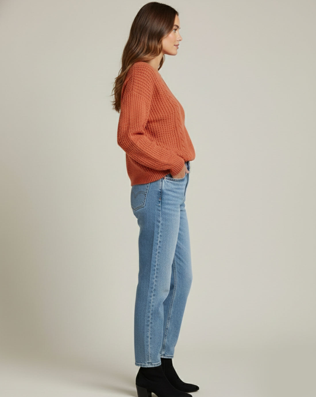 Cara Hollow Sweater Top